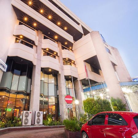 Adika Hotel Bahtera Klandasan Kecil Εξωτερικό φωτογραφία