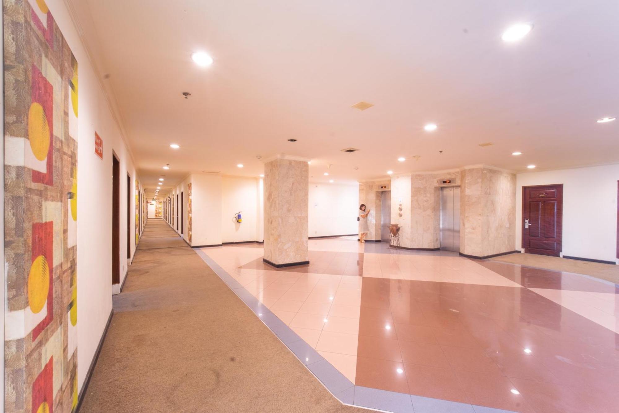Adika Hotel Bahtera Klandasan Kecil Εξωτερικό φωτογραφία