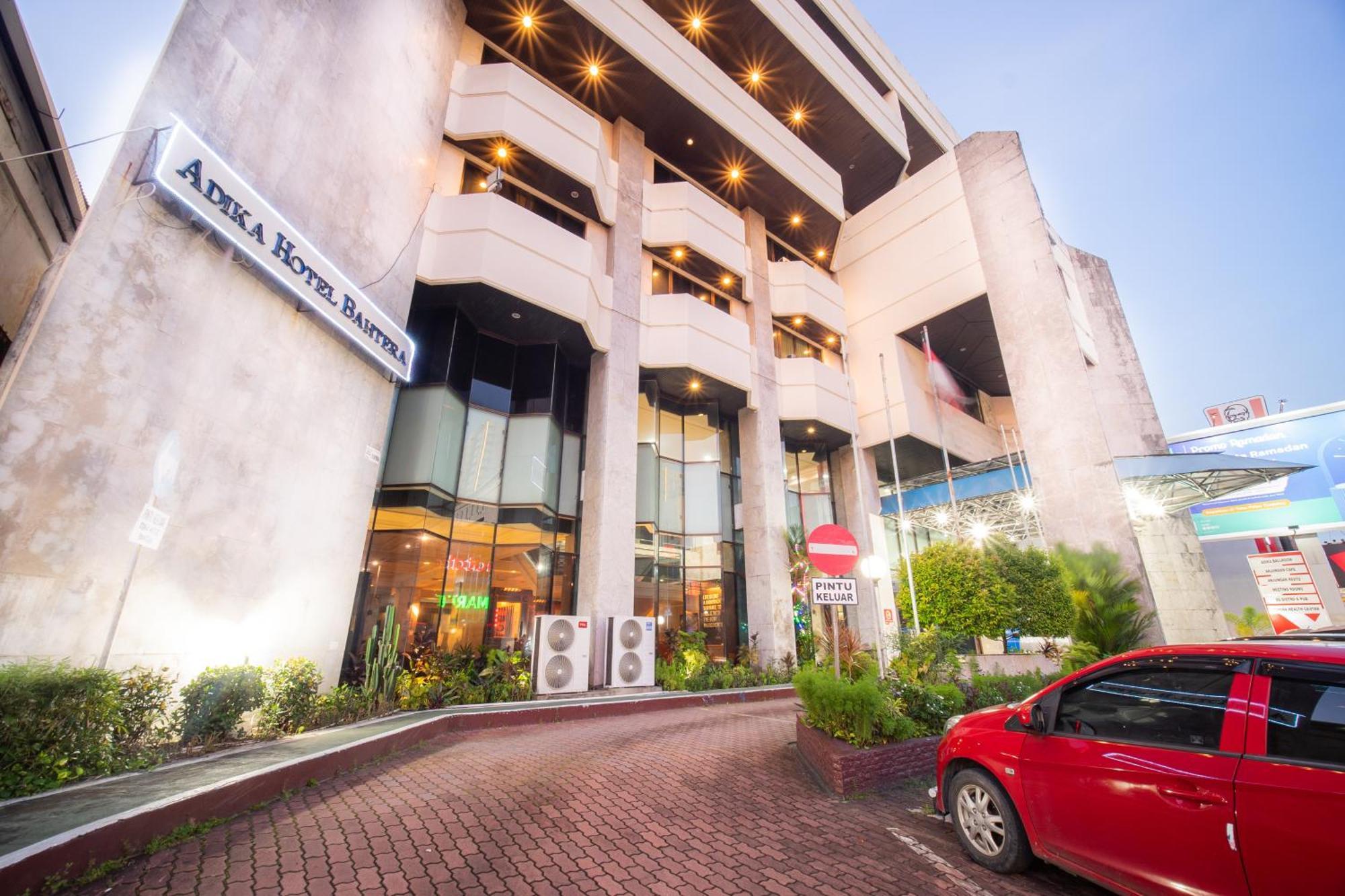 Adika Hotel Bahtera Klandasan Kecil Εξωτερικό φωτογραφία
