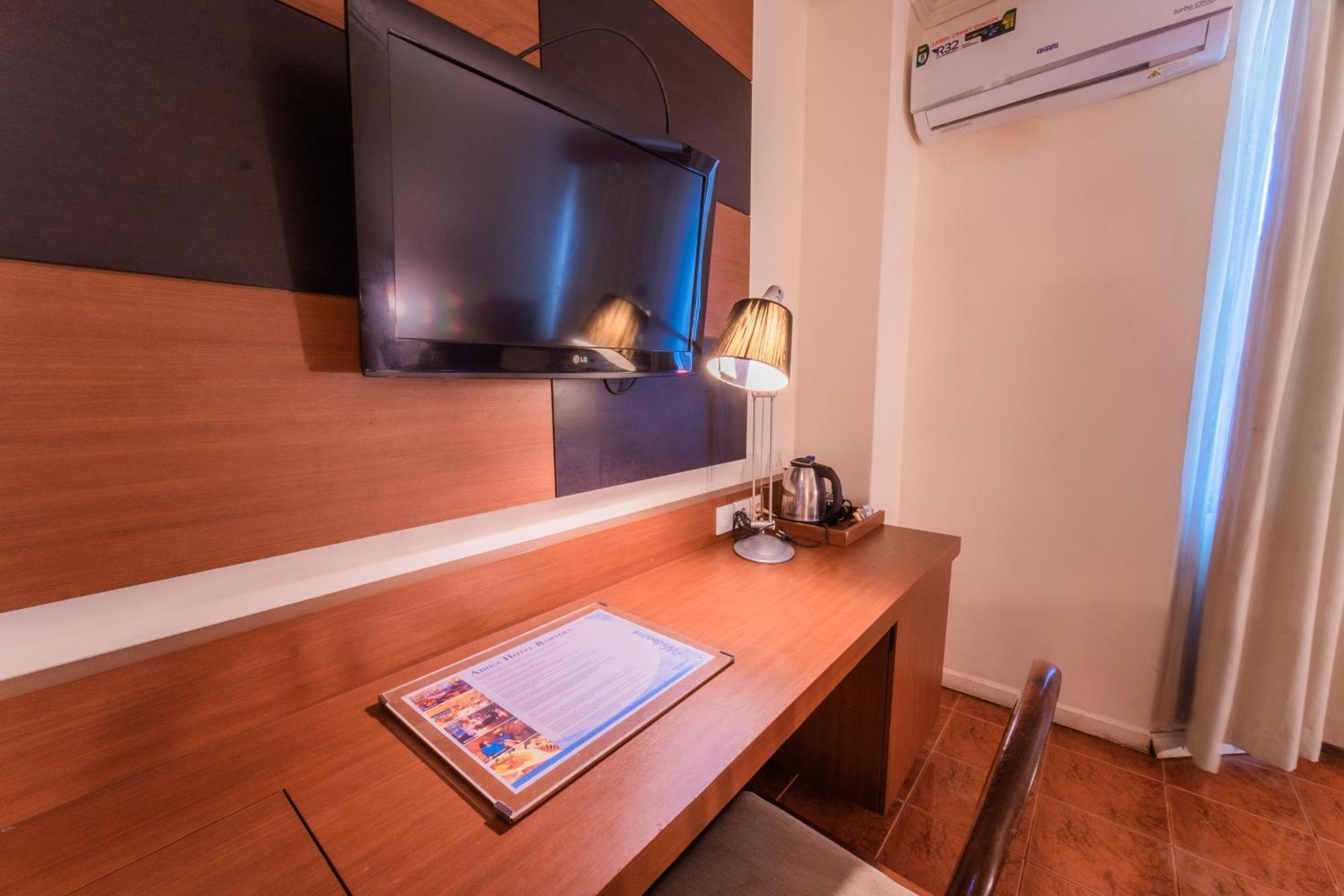 Adika Hotel Bahtera Klandasan Kecil Εξωτερικό φωτογραφία