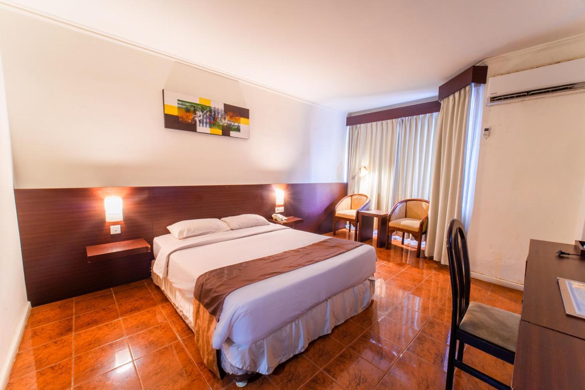 Adika Hotel Bahtera Klandasan Kecil Εξωτερικό φωτογραφία