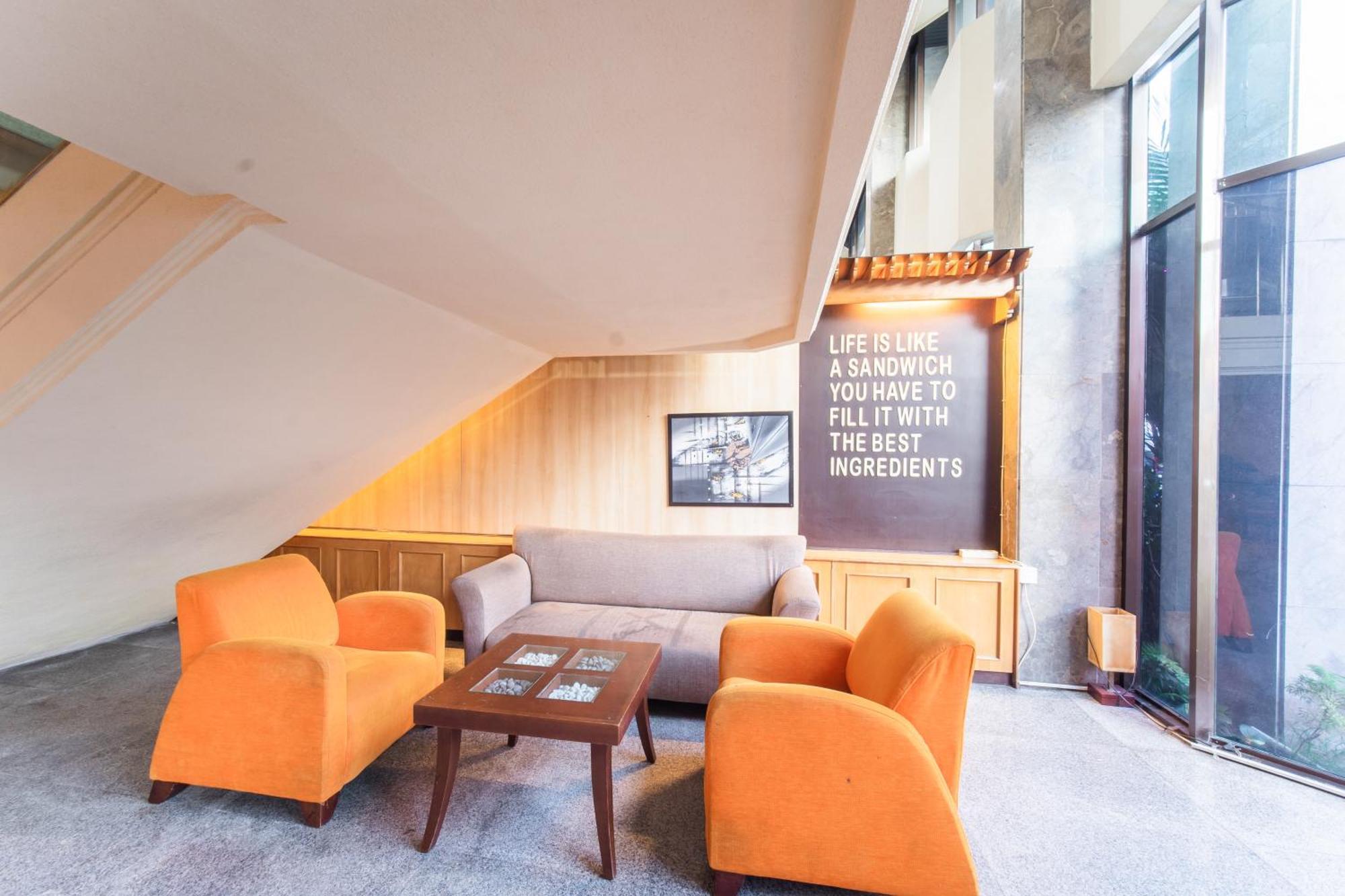 Adika Hotel Bahtera Klandasan Kecil Εξωτερικό φωτογραφία